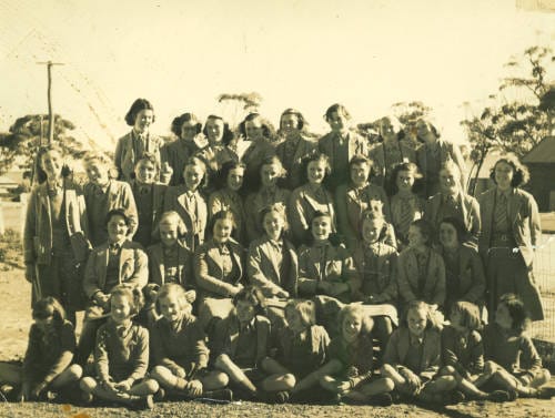 V Johnston 1942 - St Hilda's Anglican School For Girls