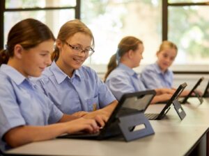 web resize - St Hilda's Anglican School For Girls