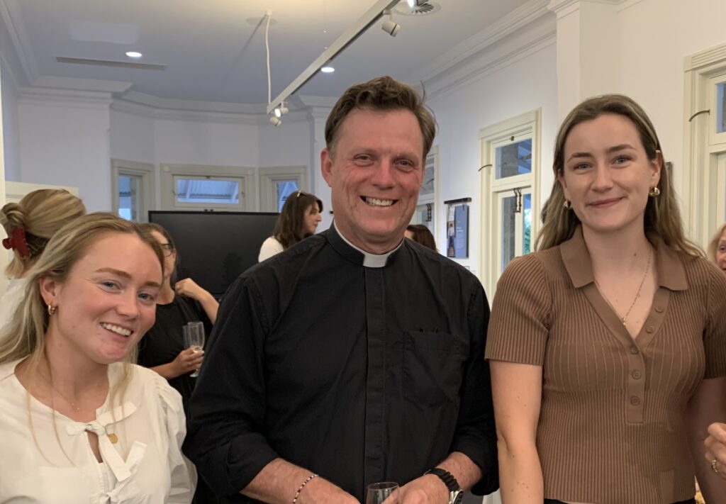 xmas party 7 - St Hilda's Anglican School For Girls