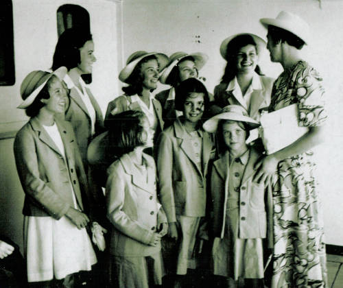1950 Boarders Arriving by Ship from Singapore - St Hilda's Anglican School For Girls